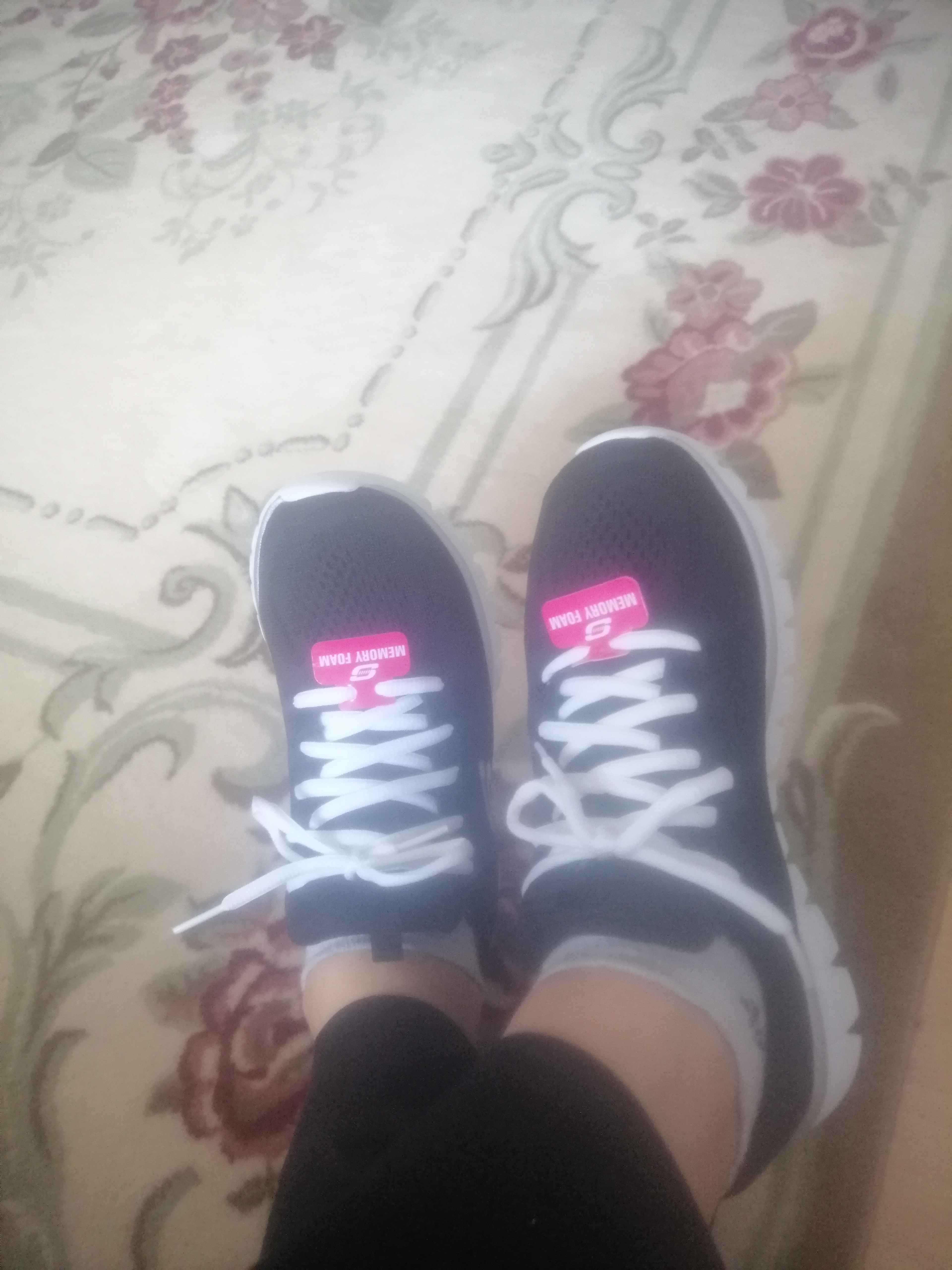 اسنیکر زنانه اسکیچرز Skechers اورجینال 12615 BKW photo review