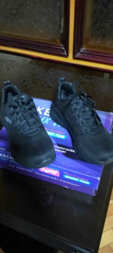 اسنیکر زنانه اسکیچرز Skechers اورجینال 149810 BBK photo review