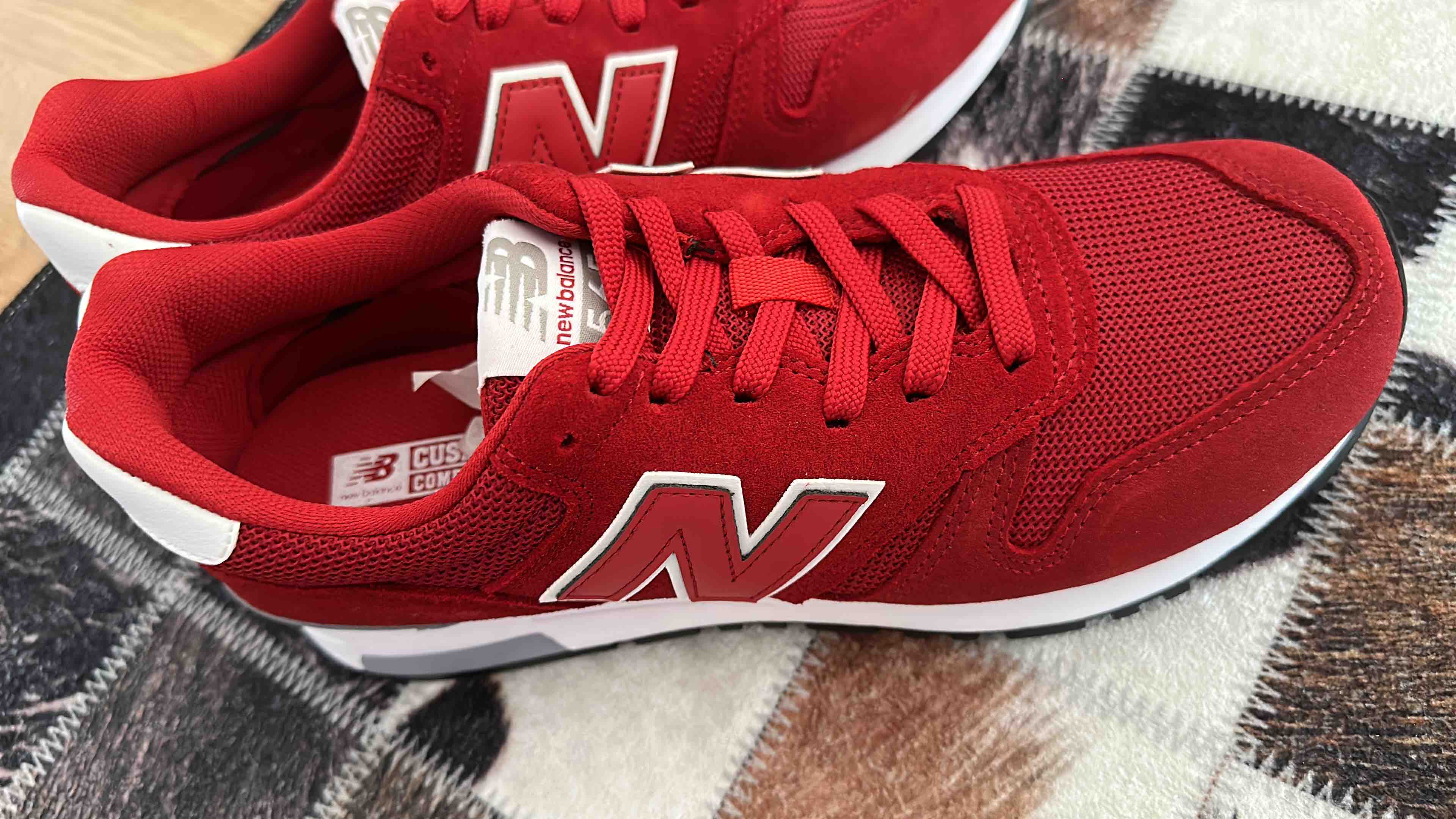 اسنیکر مردانه نیوبالانس New Balance اورجینال ML565RED photo review