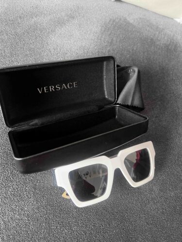 عینک آفتابی زنانه ورساچه Versace اورجینال 4431 401/87 photo review