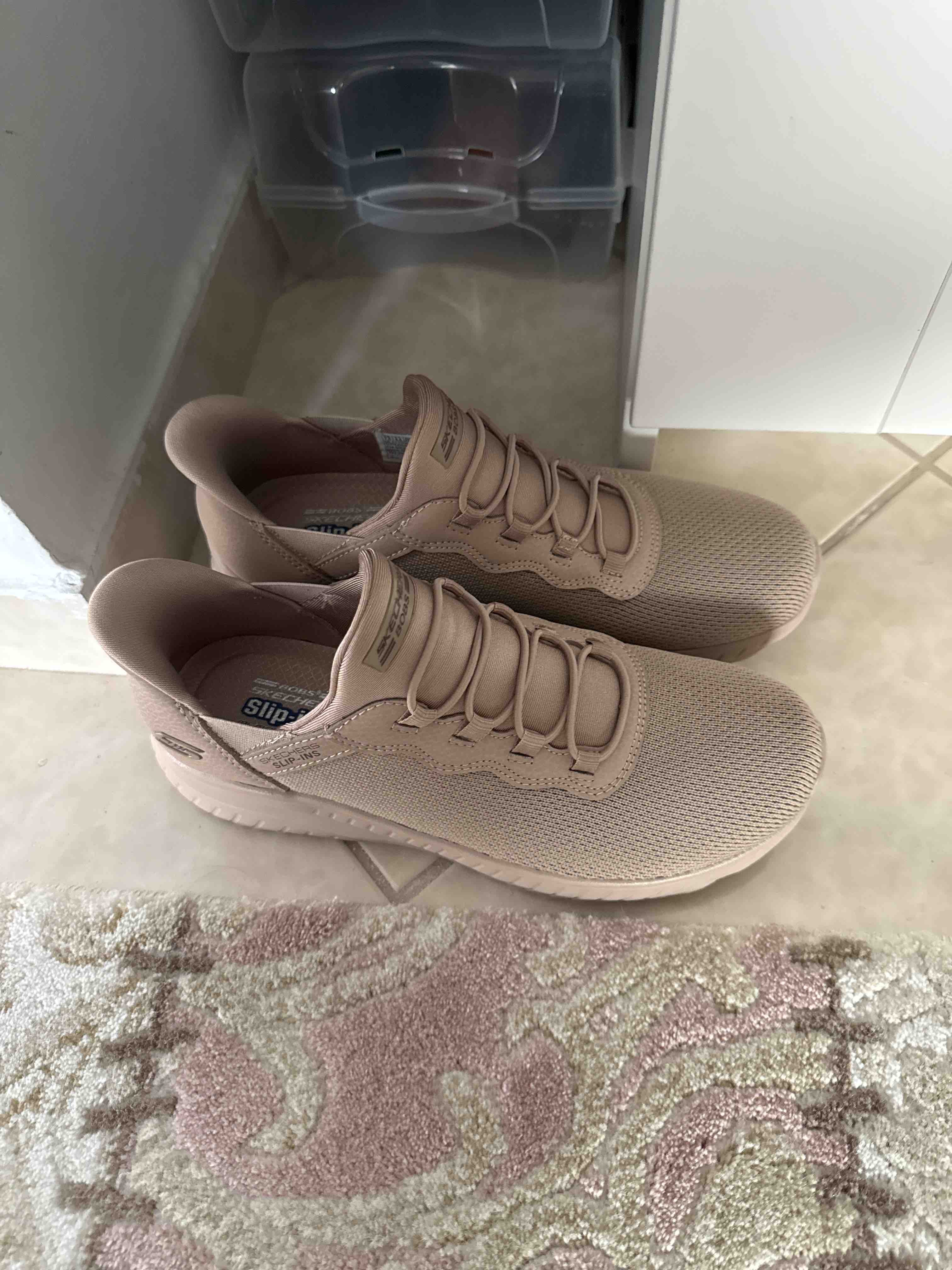 کتانی تمرین و دویدن زنانه اسکیچرز Skechers اورجینال 117500 TAN photo review