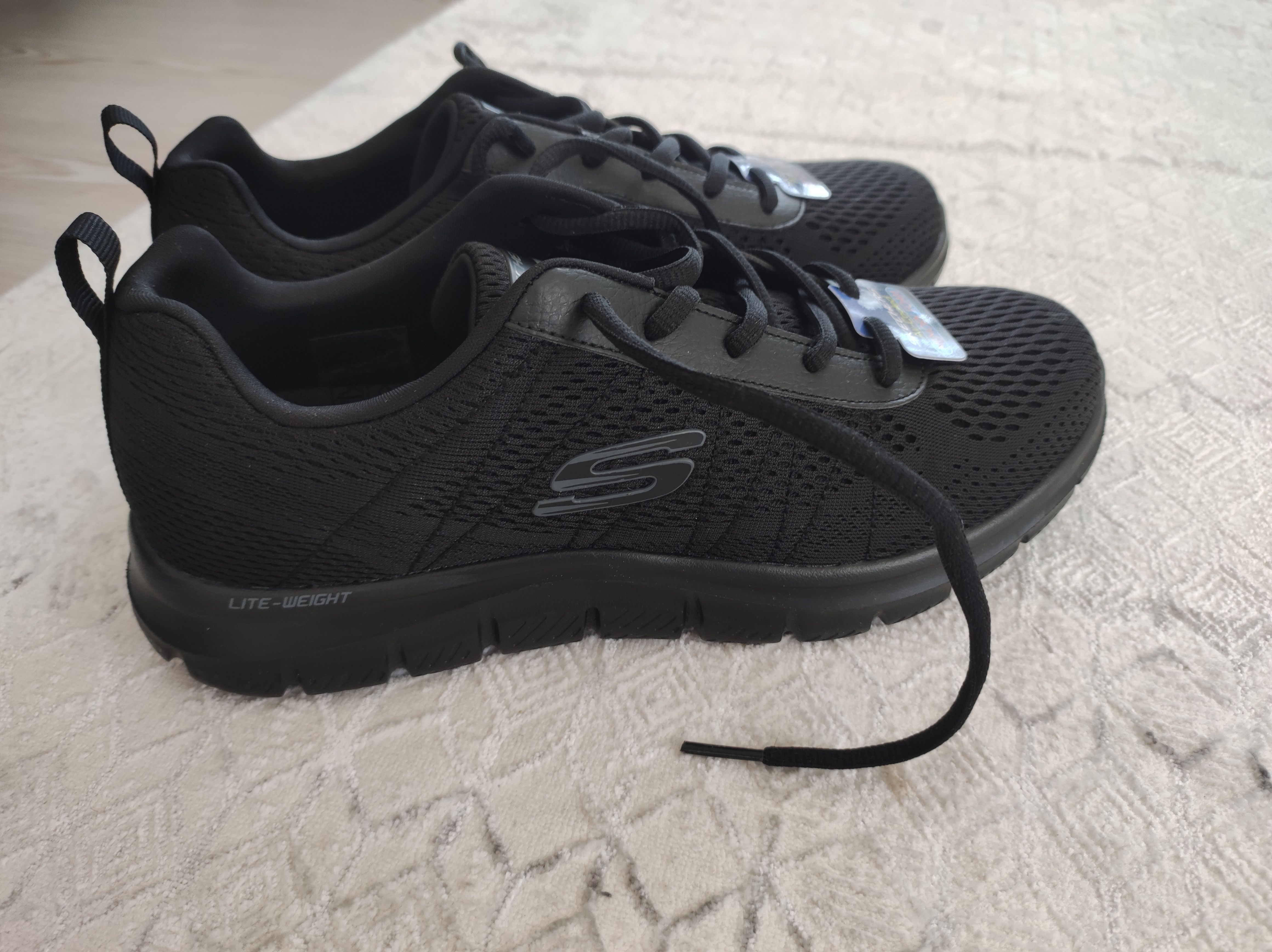 اسنیکر مردانه اسکیچرز Skechers اورجینال 232081TK BBK photo review