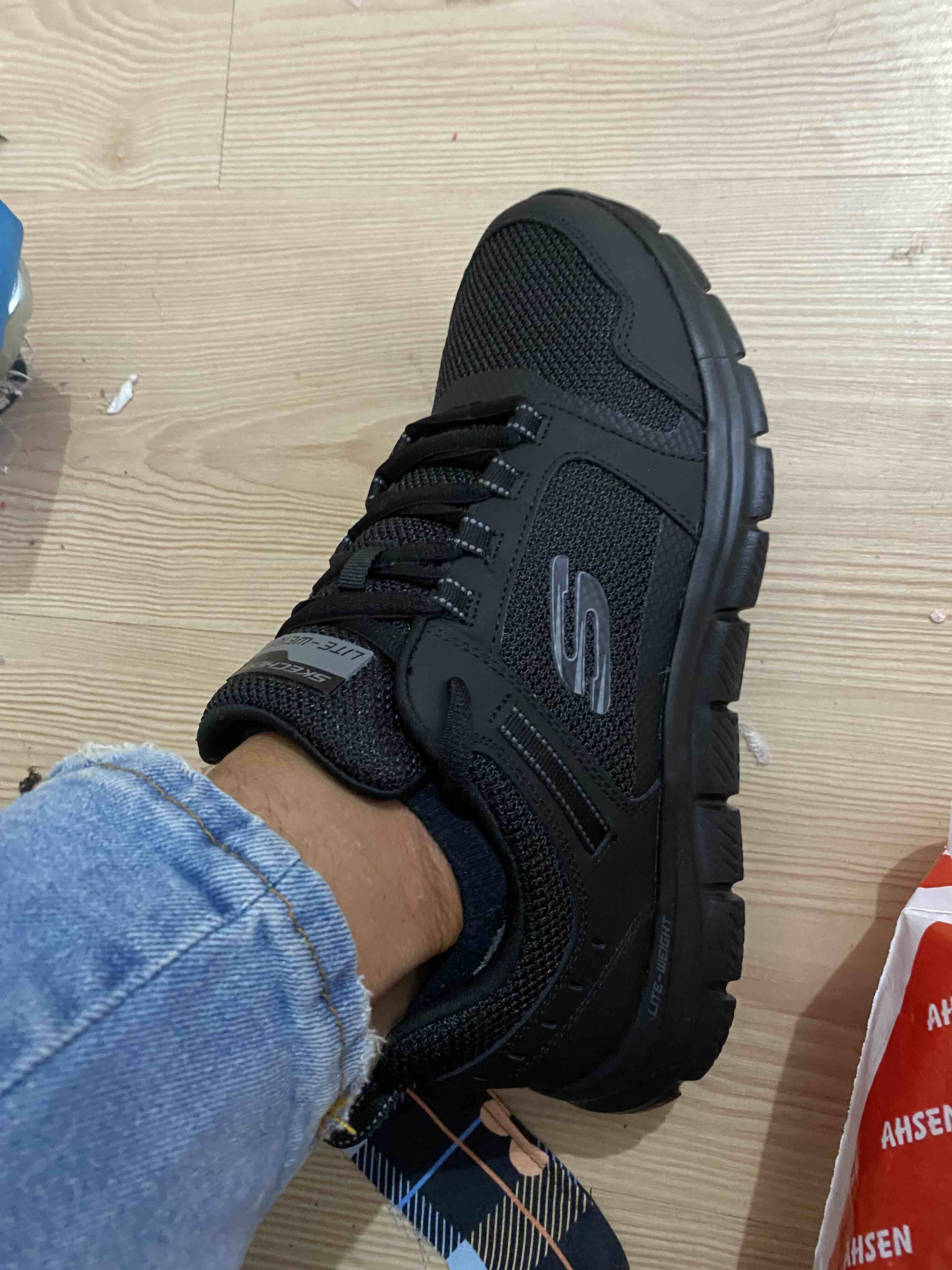 کفش پیاده روی مردانه اسکیچرز Skechers اورجینال 232001 BBK photo review