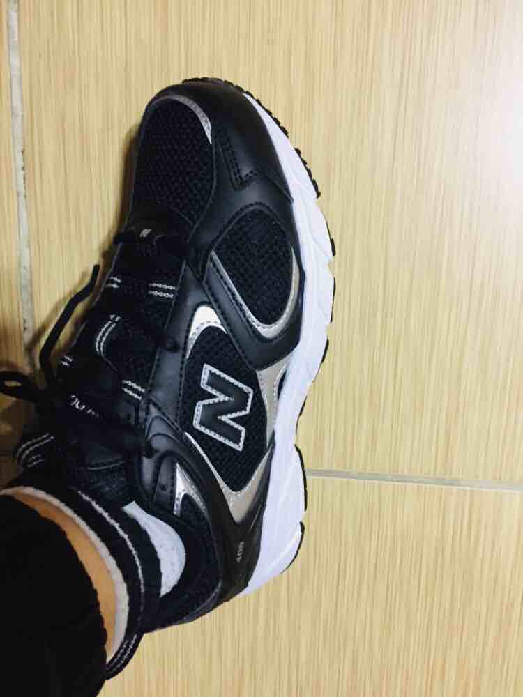 اسنیکر زنانه نیوبالانس New Balance اورجینال TYC36V2QFN170058364456284 photo review