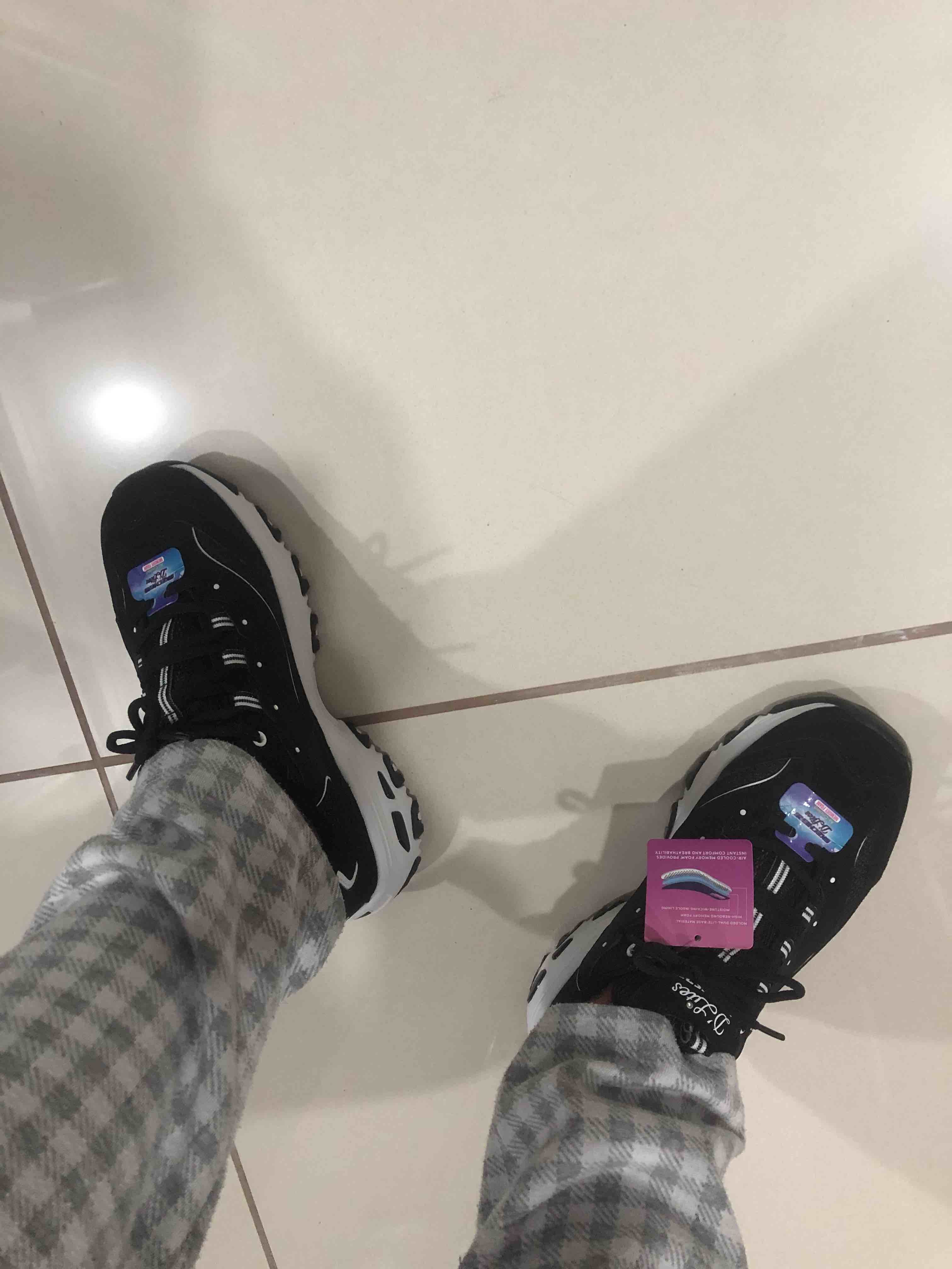 اسنیکر زنانه اسکیچرز Skechers اورجینال 13148 BKW photo review