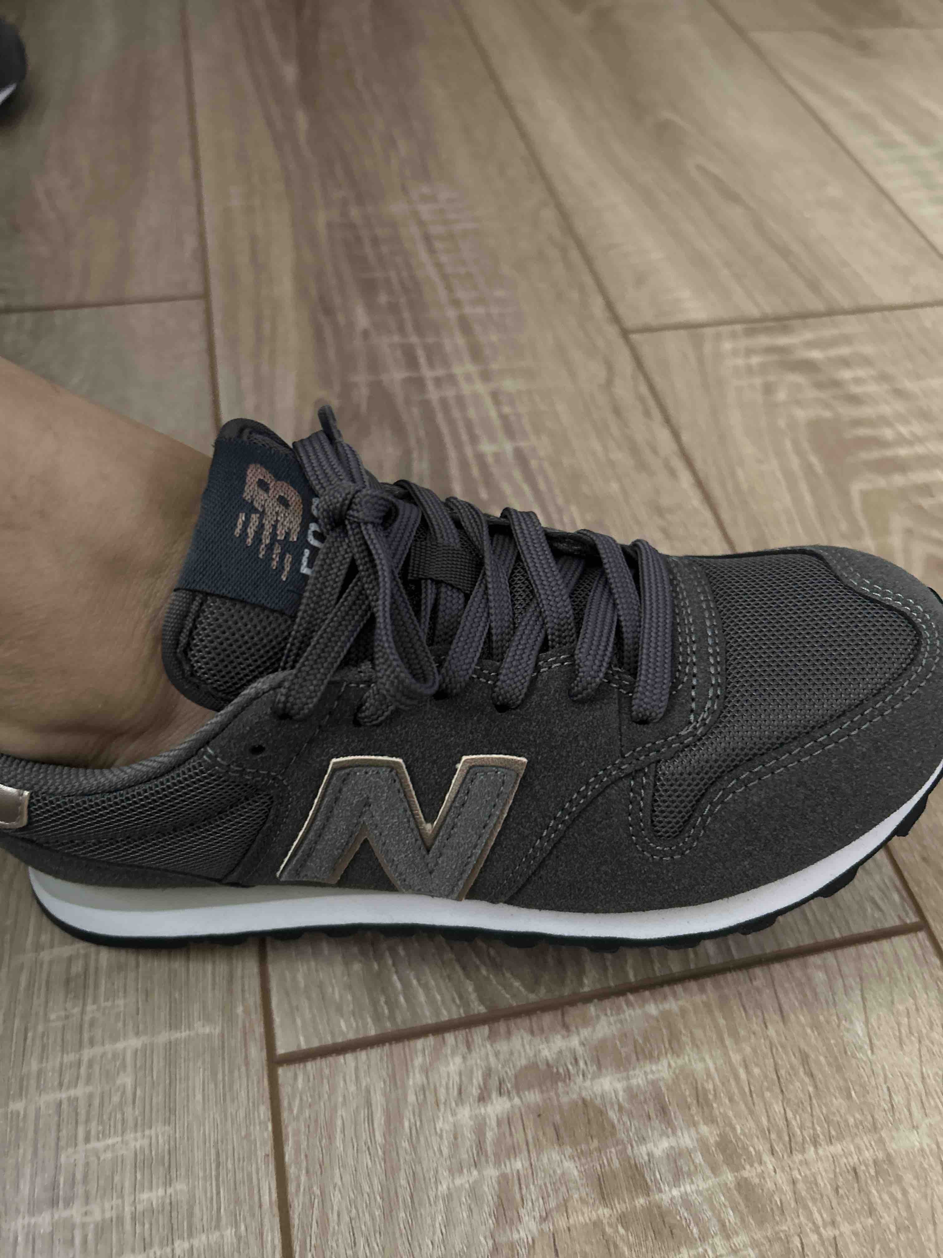 کفش پیاده روی زنانه نیوبالانس New Balance اورجینال W500TSG-Gri-v4 photo review