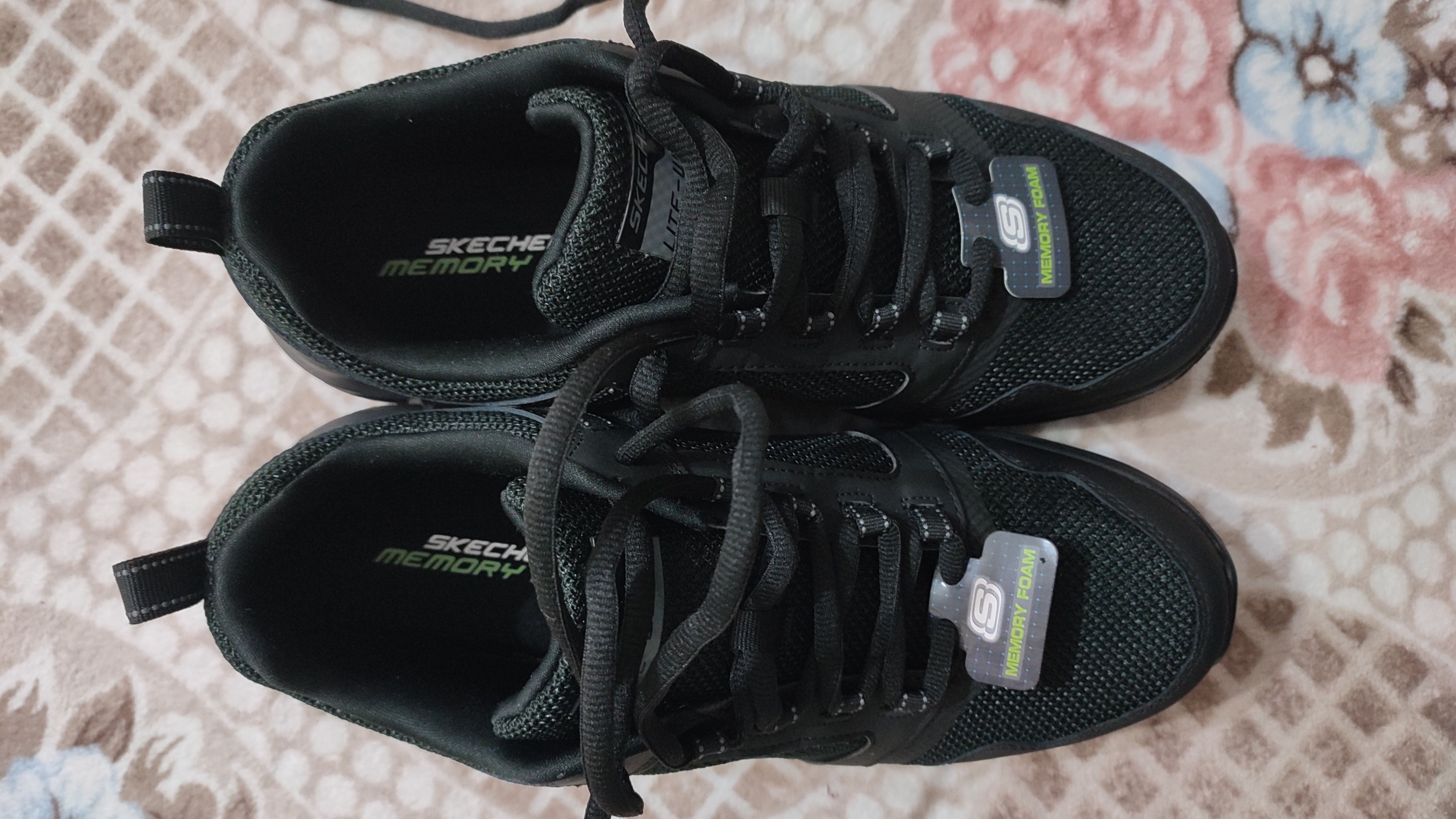 کفش پیاده روی مردانه اسکیچرز Skechers اورجینال 232001 BBK photo review