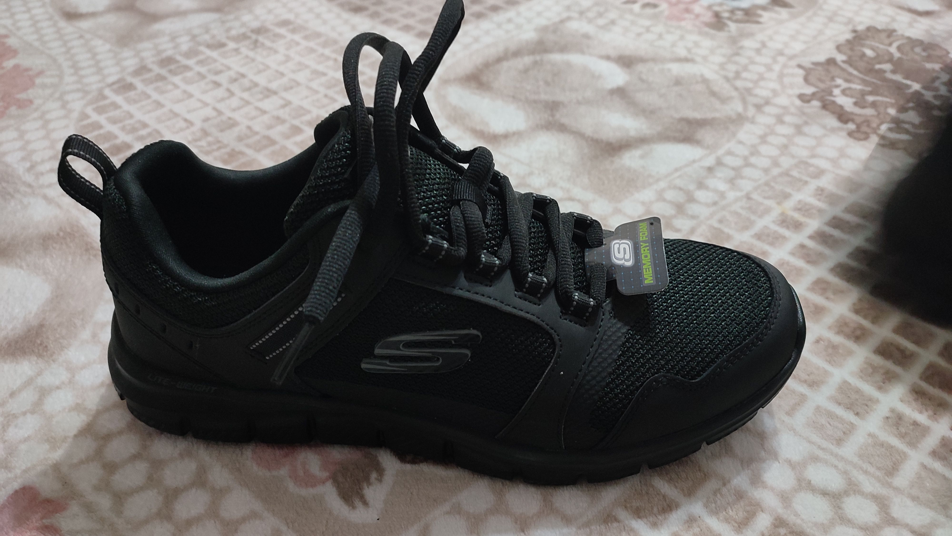 کفش پیاده روی مردانه اسکیچرز Skechers اورجینال 232001 BBK photo review