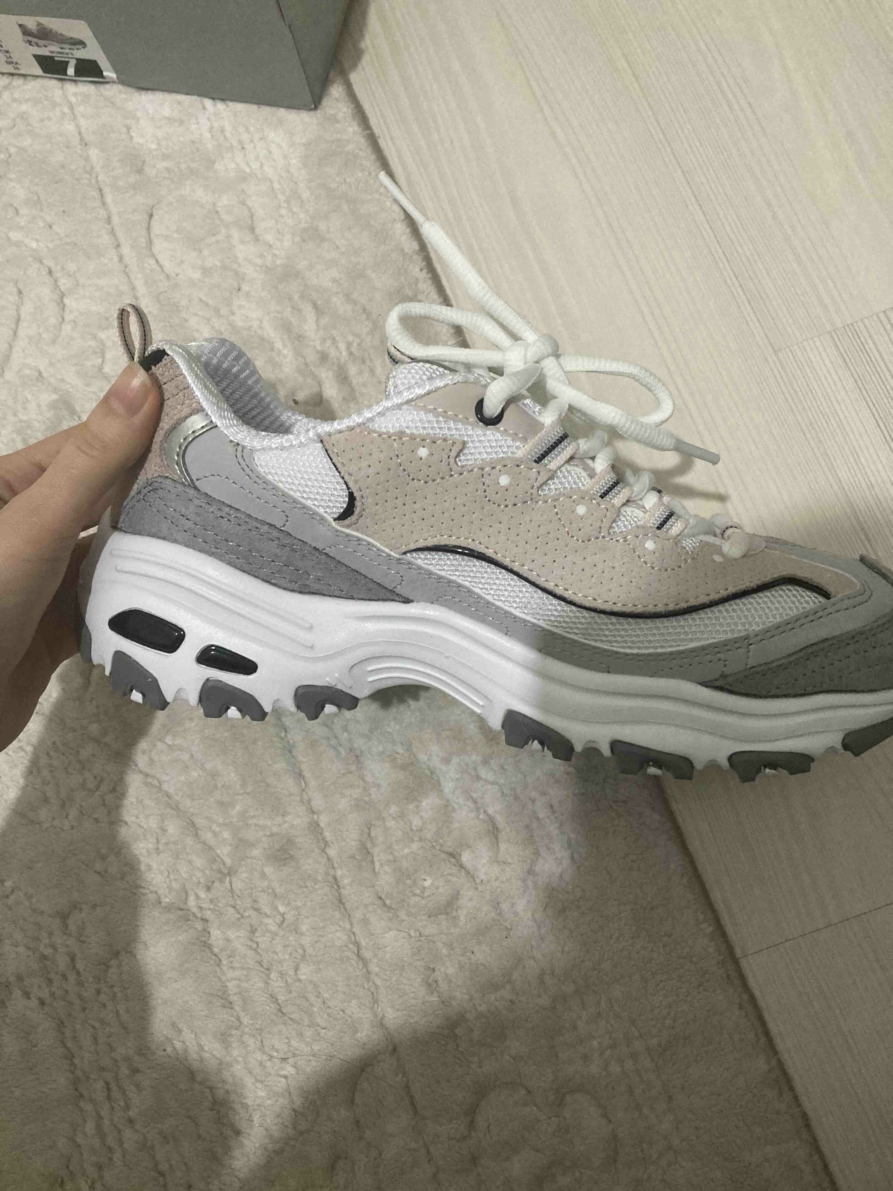 اسنیکر زنانه اسکیچرز Skechers اورجینال 13147WGPK photo review