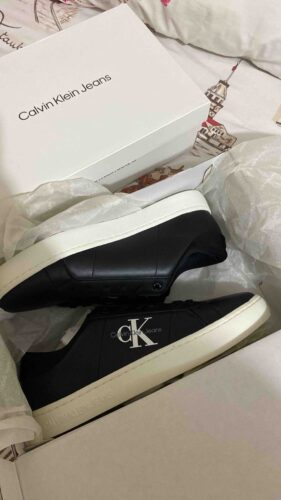 اسنیکر مردانه کالوین کلین Calvin Klein اورجینال YM0YM00864 0GM photo review