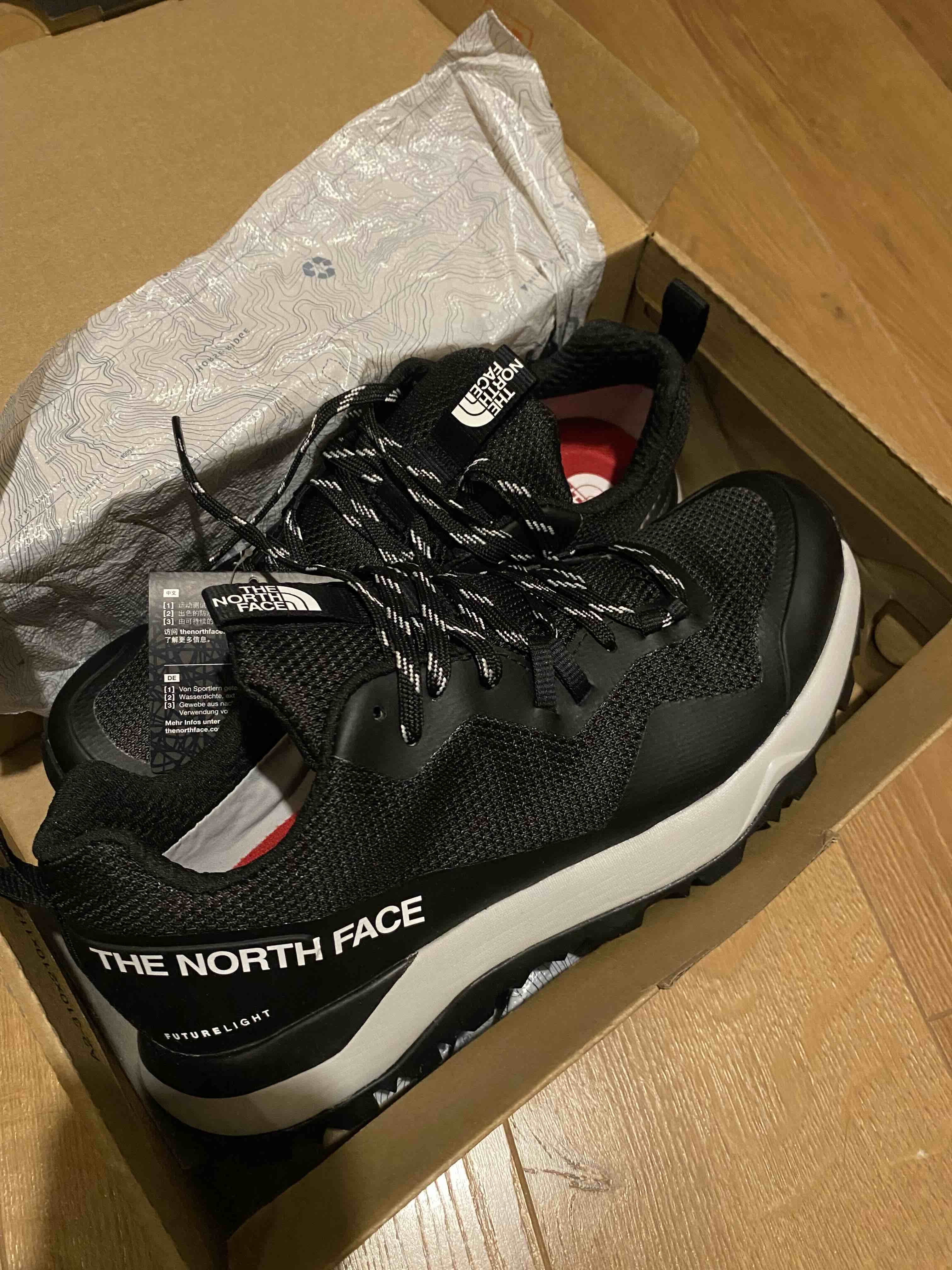 کفش بیرونی زنانه نورث فیس The North Face اورجینال NF0A3YUQ0W61 photo review