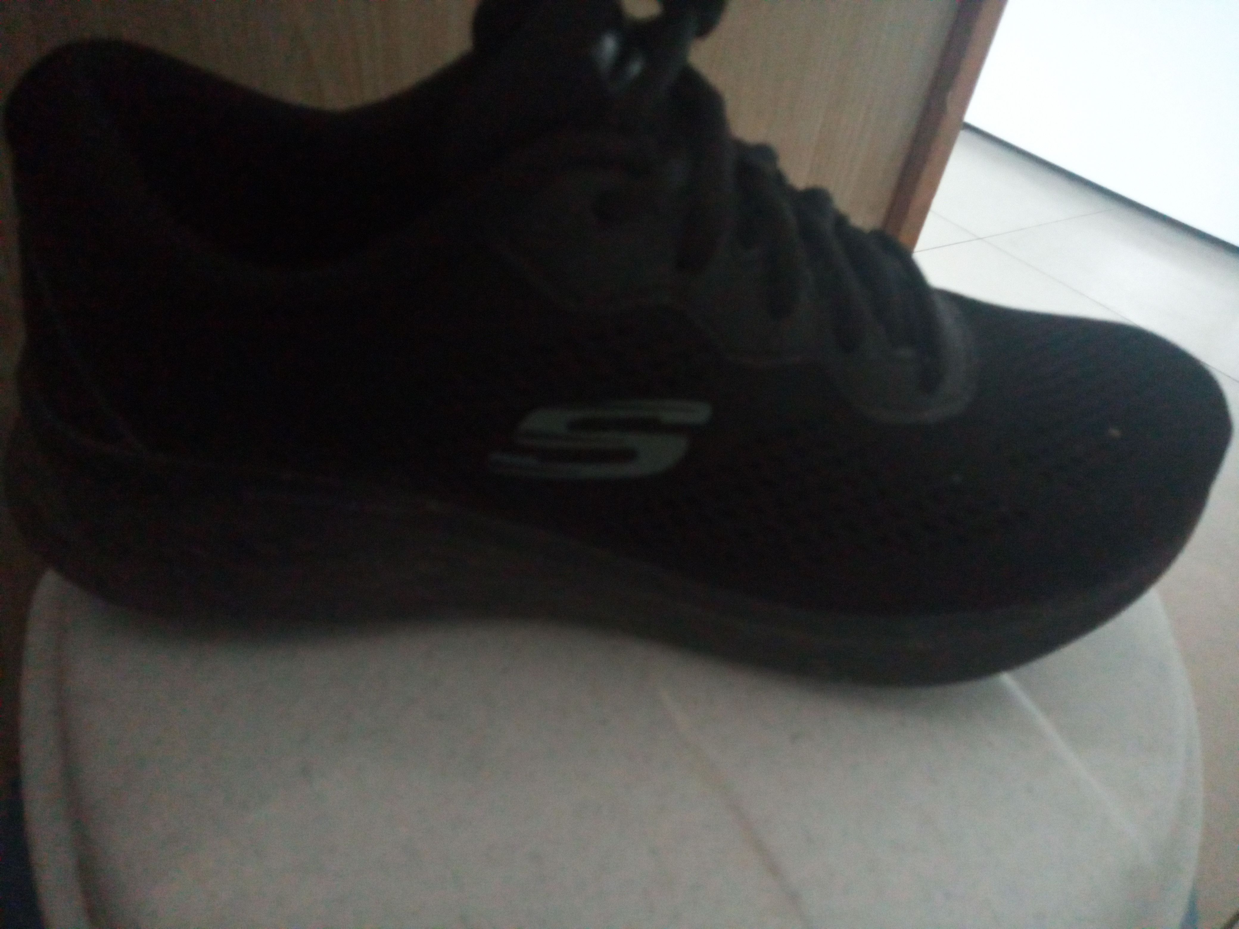 کتانی تمرین و دویدن زنانه اسکیچرز Skechers اورجینال 149991 BBK photo review