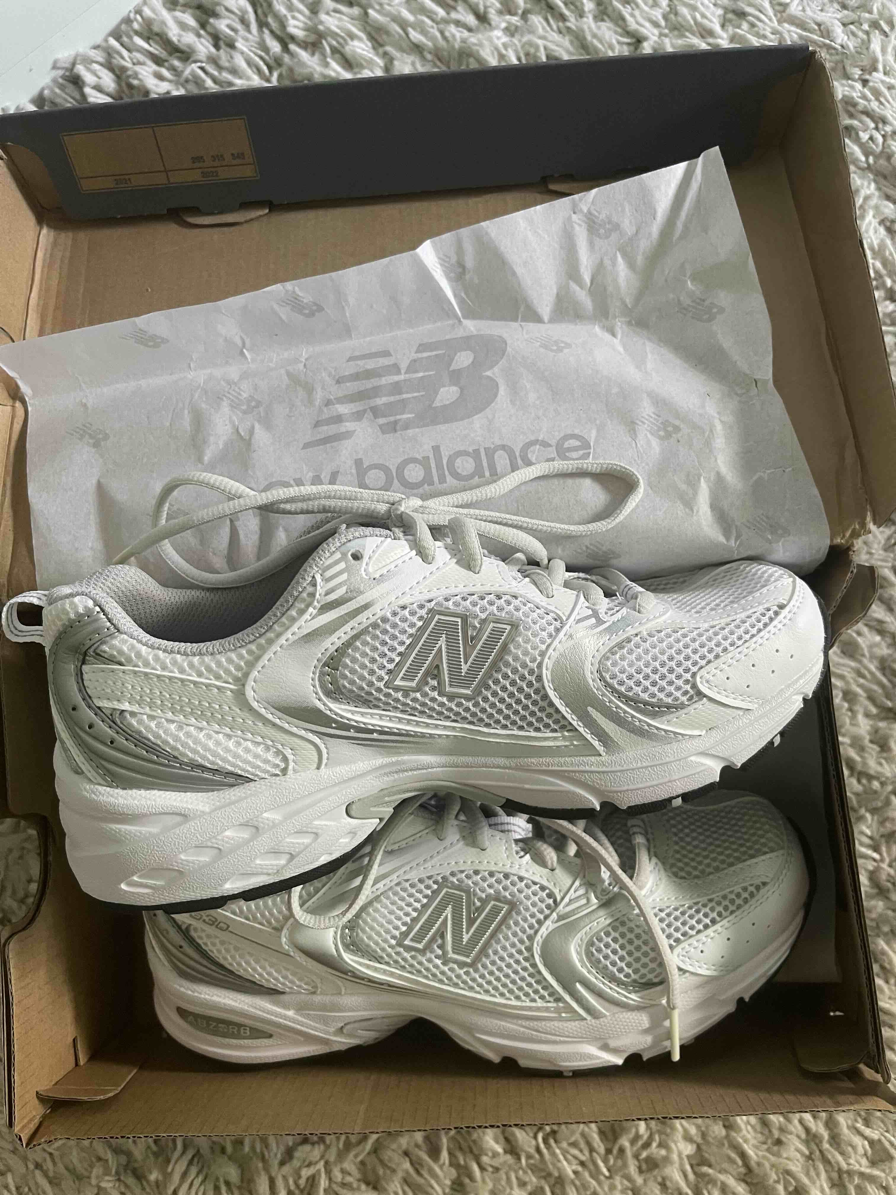 اسنیکر زنانه نیوبالانس New Balance اورجینال 2NBAW2022034 photo review