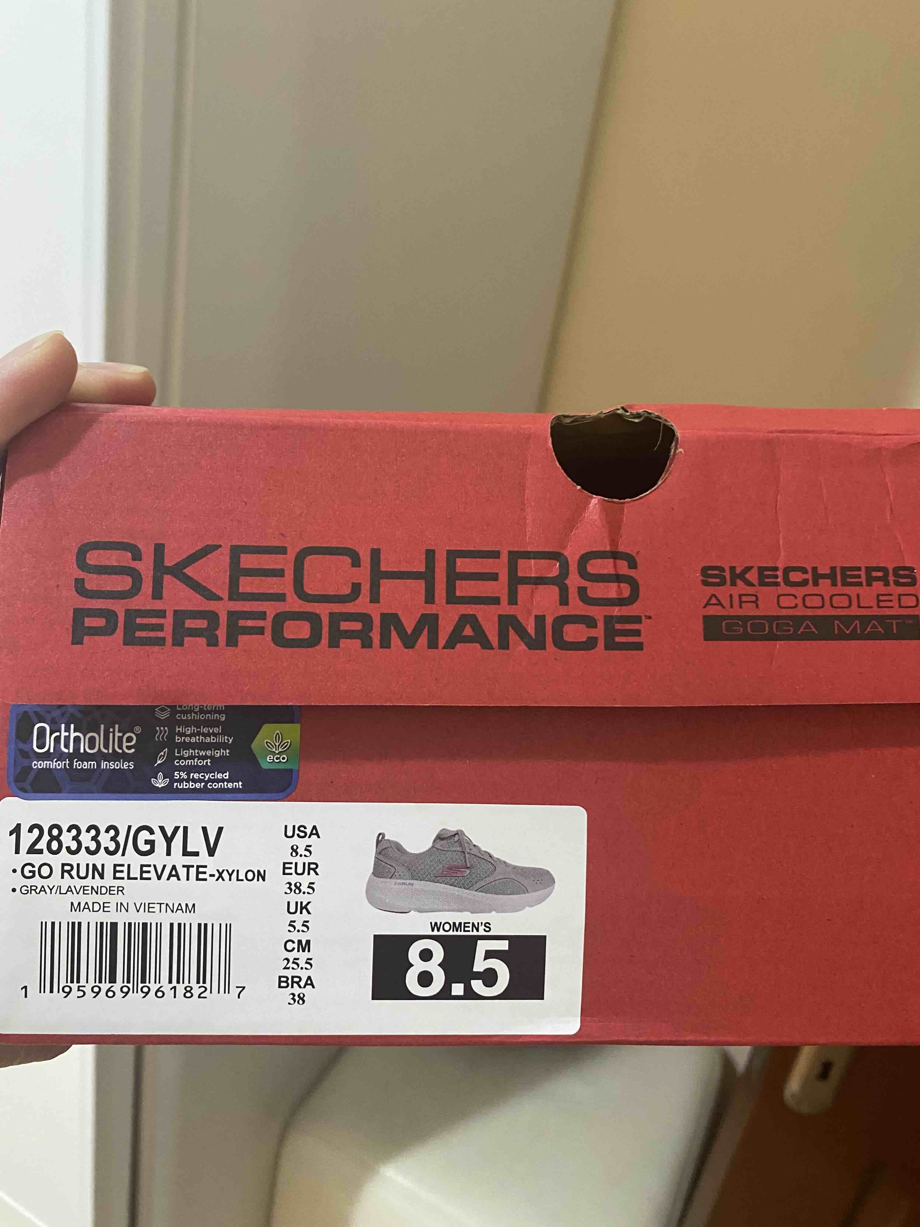 کفش پیاده روی زنانه اسکیچرز Skechers اورجینال 128333 GYLV photo review