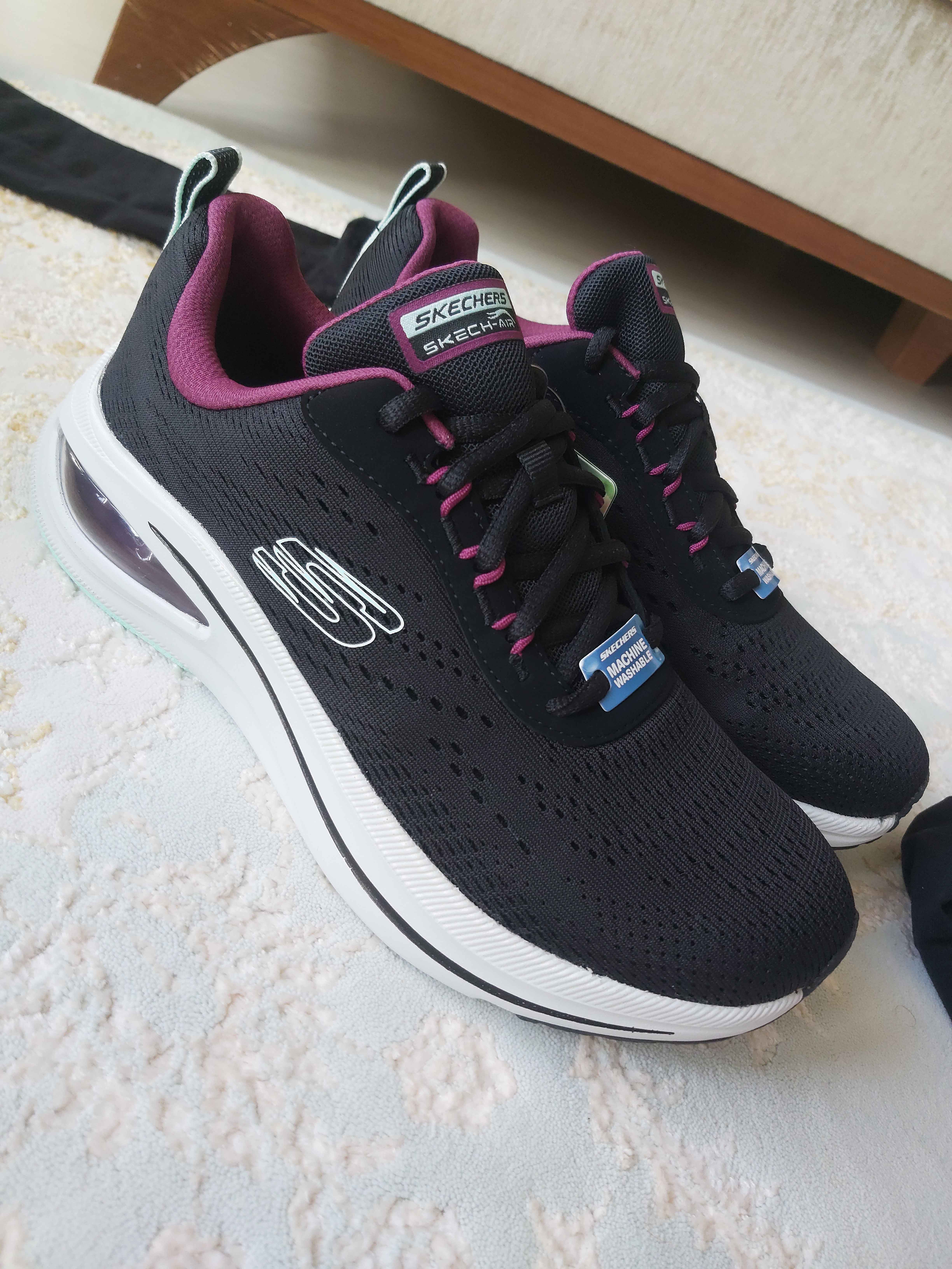 کتانی تمرین و دویدن زنانه اسکیچرز Skechers اورجینال TYCYIFZRLN169297266547031 photo review