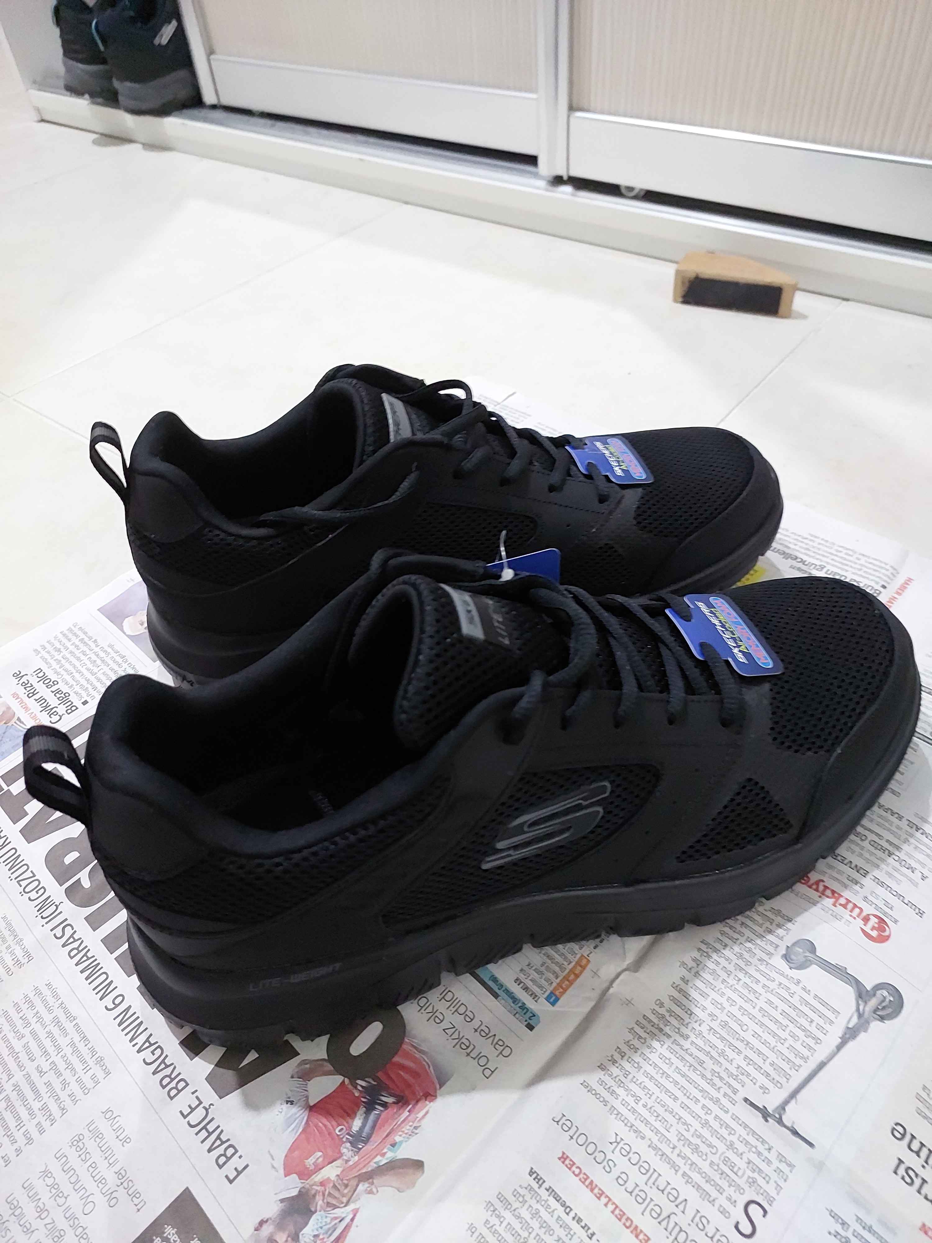 اسنیکر مردانه اسکیچرز Skechers اورجینال 232398TK-SİYAH photo review